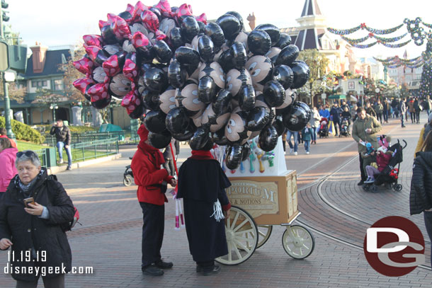 Paris vending cart. Note it is themed to Main Street USA.