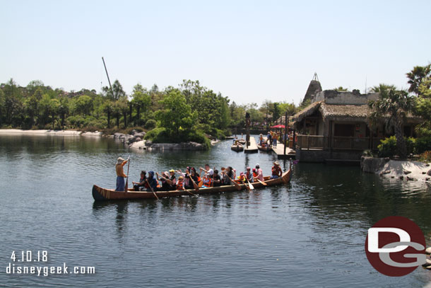 To the right are the Explorer Canoes that go around the lake (no Tom Sawyer Island here)