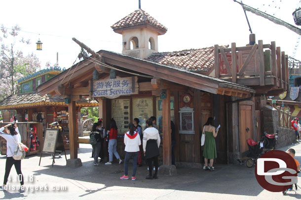 The guest services/information kiosk for Treasure Cove.
