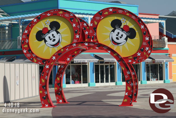 On this side of the district are Minnie arches to compliment Mickey on the other side.