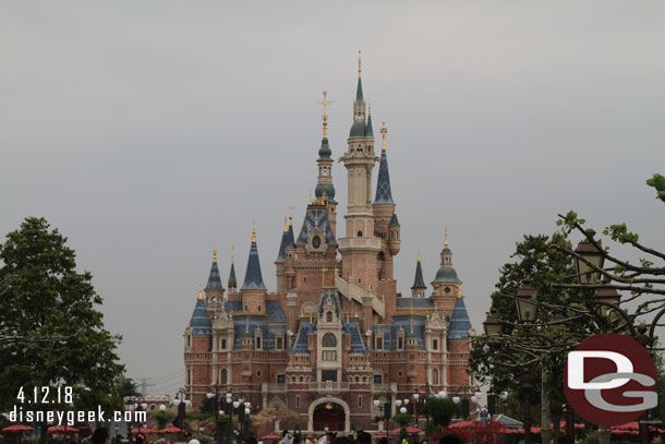 8:18am and in the park heading to Mickey Avenue.