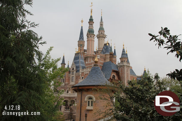 A view of the castle from the queue.