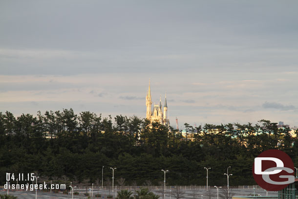 One more Cinderella Castle before heading out for food.. it is now after 5pm.