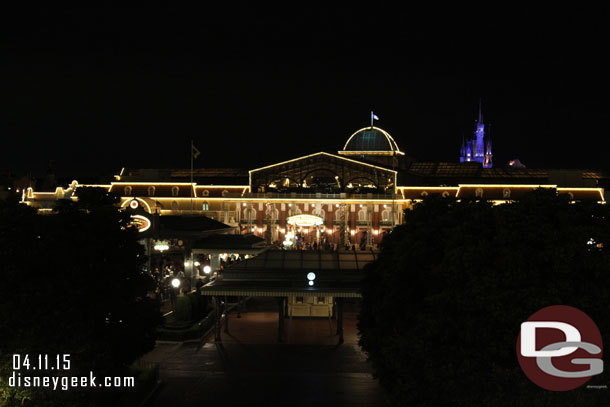 The entrance to the park.