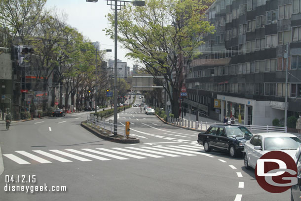 Back on the bus and traveling through Tokyo.