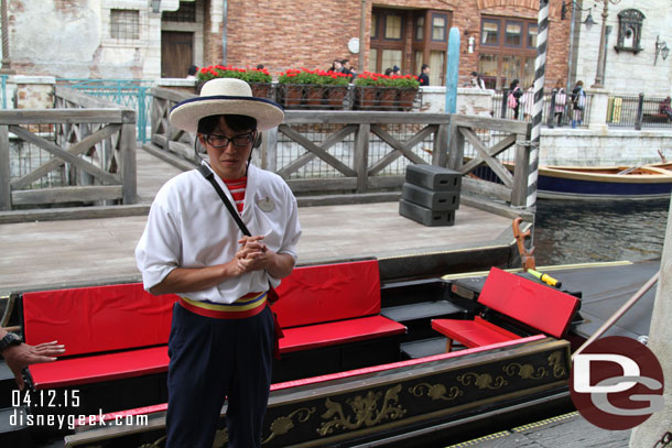 A gondola awaiting guests.