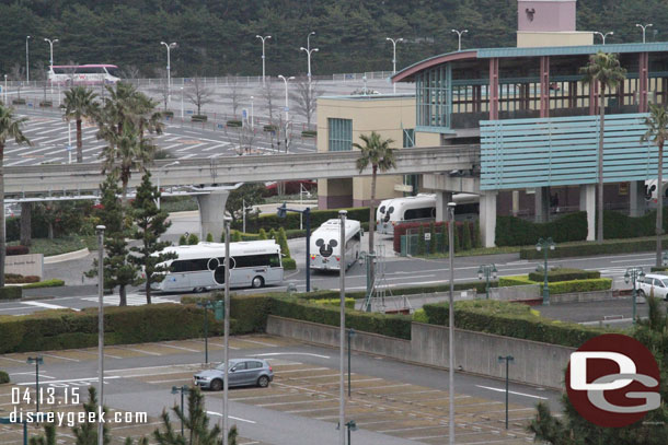 Resort Cruisers heading into Bayside station