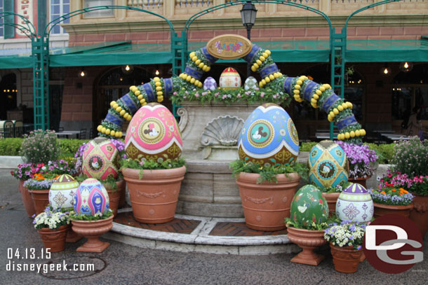 An Easter photo op in the Mediterranean Harbor