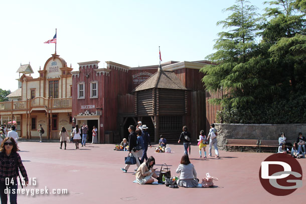Guests lined up for the parade.  They know where the stops are and their favorite characters so they camp out there for hours waiting.