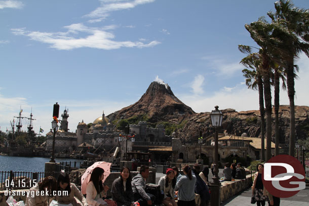 Some pictures as I walked through the park. We were heading to the Mermaid Lagoon for lunch.