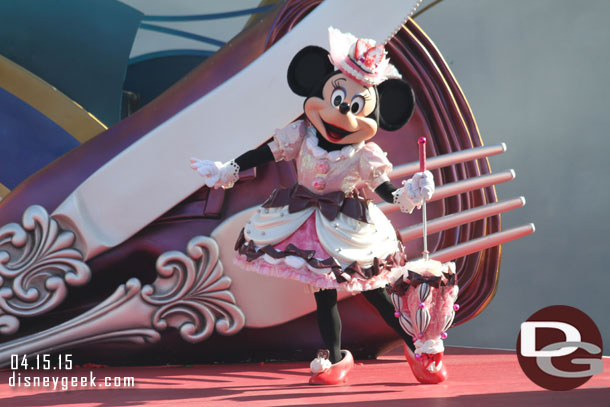 Minnie and the French segment