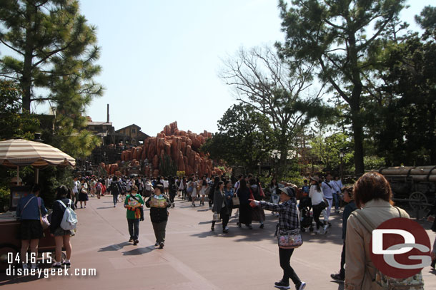 Continuing toward Big Thunder