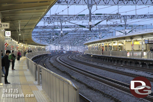 Here you can see the four rails..  the outer ones are for this station and the middle two are for the trains that by-pass it.