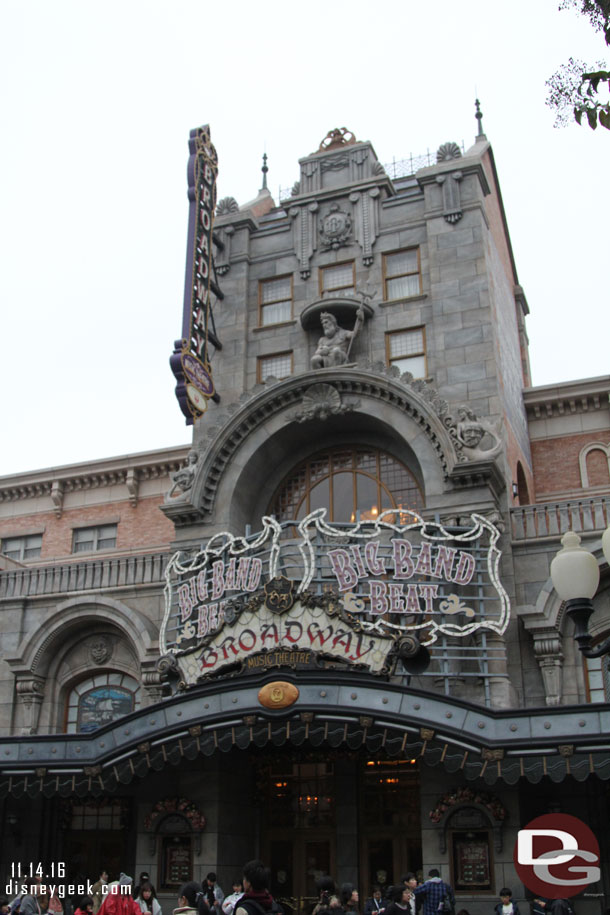 Walked through the American Waterfront next (it was raining so had the camera put away for a while).
