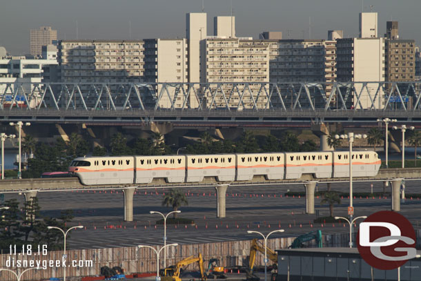 Another Monorail making the rounds.