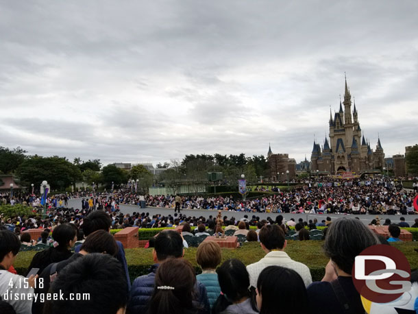 Time for the parade.  A wide shot of my view.  This was going to be the official premiere performance.  There had been some soft opening previews earlier in the week and the 1st parade today was cancelled due to weather.