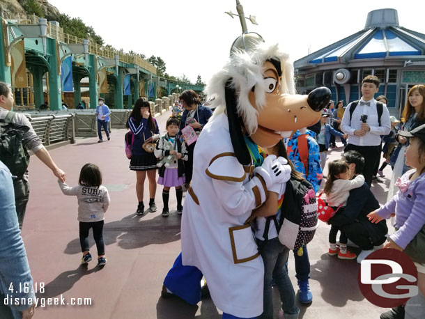 Goofy was roaming around taking pictures and greeting guests.