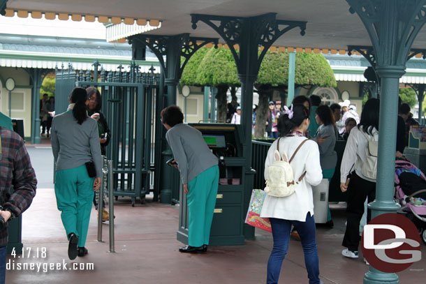 Some of the newer entrance gates do not have turnstiles.  I am guessing this will be the new style once the remodel is complete.