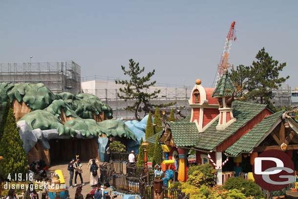 The Beauty and the Beast buildings rising above/behind Toon Town