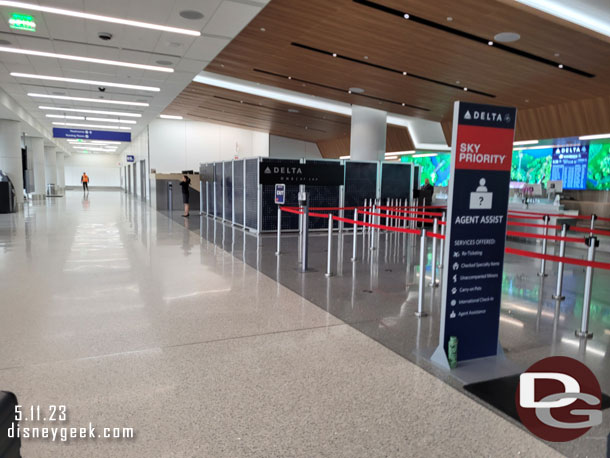 6:38am - Ready to check in. We are Flying DeltaOne which has a temporary check in area at the end.  The final check in is still under construction.  There is a Delta employee waiting to greet you in front of the check in area.