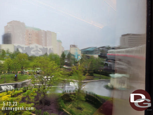 The rain was really coming down so no good pictures on the way back to Bayside Station.