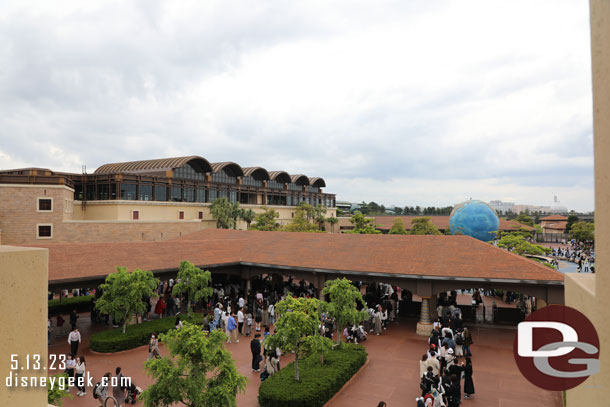The park entry lines were too now.