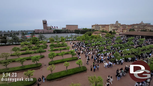 8:06am - Just under an  hour until opening this is the wait at Tokyo DisneySea.