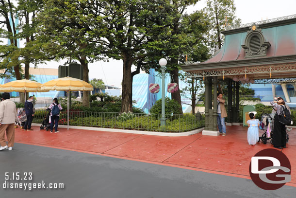 Several areas around the central plaza are reserved areas for the parades.  These include vacation package and premiere access spaces.  Spaces are marked and assigned.  On the ground are letters and numbers to indicate the spaces.