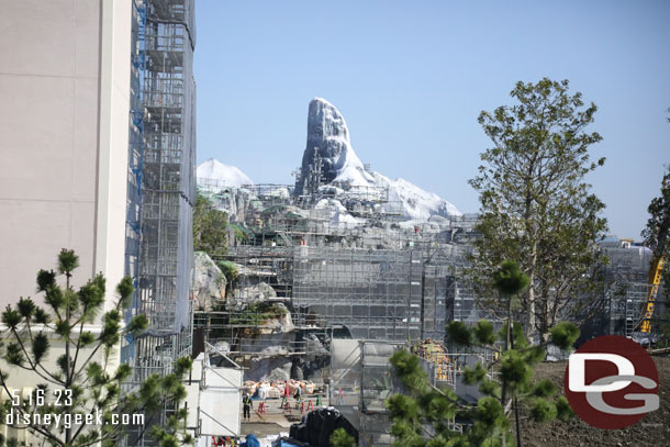 A check of Tokyo DisneySea Fantasy Springs from the Resort line.