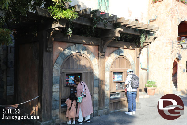 Vending machines in Mediterranean Harbor