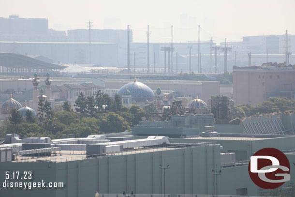 Further to the right the Arabian Coast area of Tokyo DisneySea