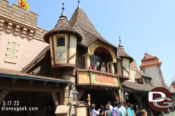 Walking through Fantasyland saw almost no wait for Pinocchio's Daring Journey so decided to pay a visit.