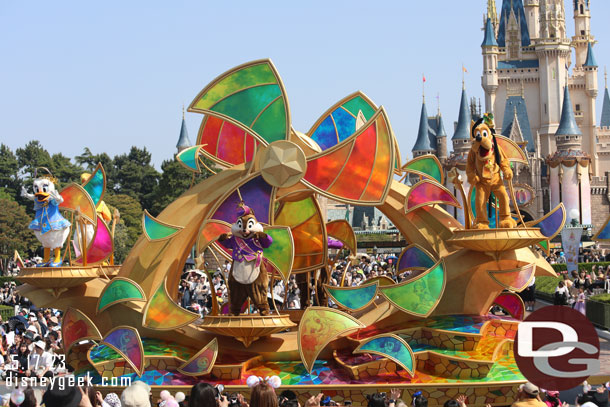 Daisy Duck, Chip and Pluto on this side of the float.