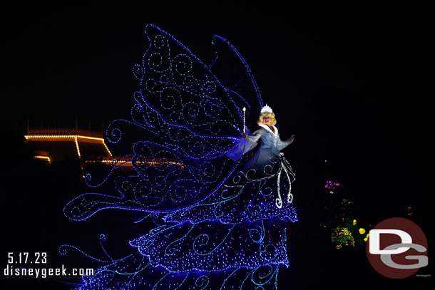 7:41pm - The Blue Fairy leading the way for the Tokyo Disneyland Electrical Parade Dreamlights as it entered the Central Plaza