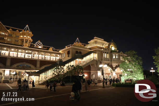 8:30pm - Tokyo Disneyland Station