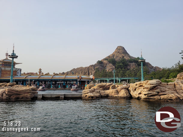 Cruising by Port Discovery