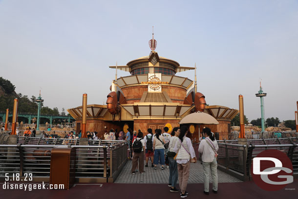 The Aquatopia queue this evening