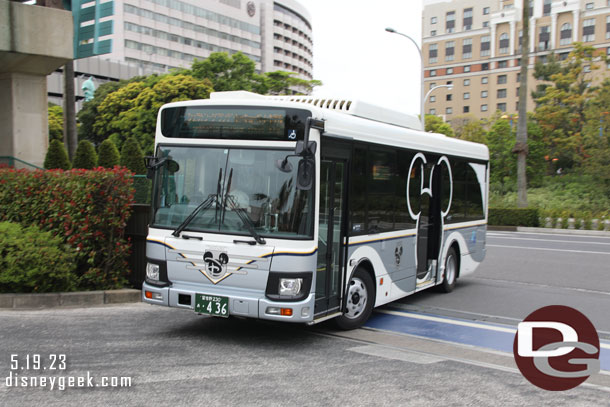 The current resort cruiser buses