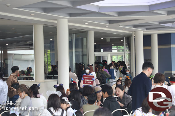 A queue to get into Tomorrowland Terrace