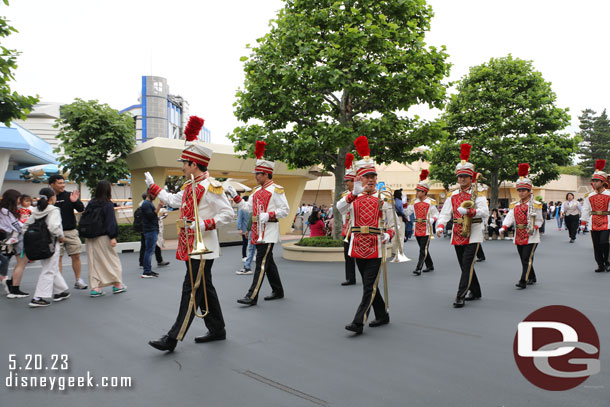 Tokyo Disneyland Band