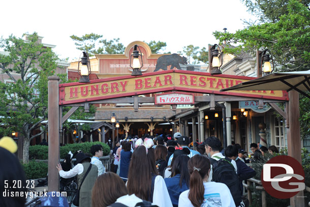 The queue for the Hungry Bear