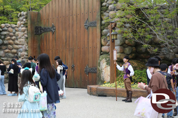 9:59am - Arriving at Fantasy Springs.  First queue I spot on the right is for Rapunzel's Lantern Festival