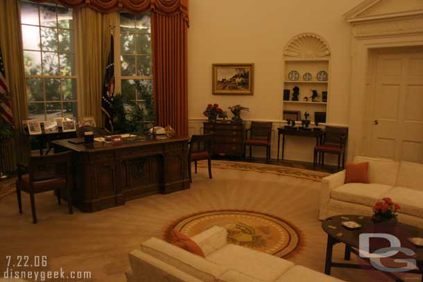 A replica of the Oval Office as it looked during Reagans presidency.