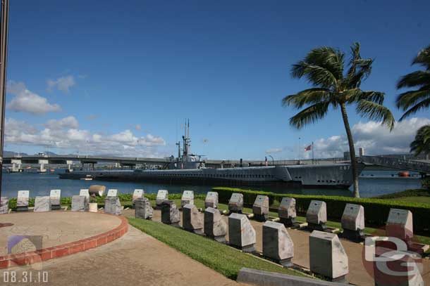 The small garden area we exited out into features a memorial to the submarine fleet (that is the Bowfin in the background)