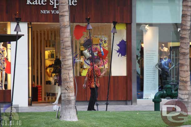 Back in Waikiki along Ala Moana they were lighting the torches