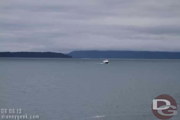 A smaller boat behind us.. thinking it was a ferry maybe.