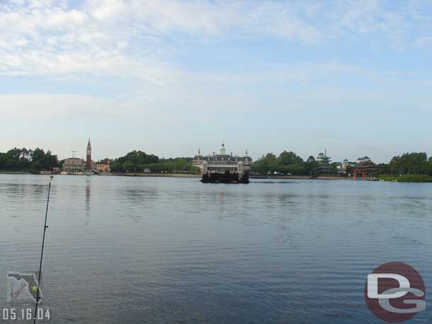 Its just so peaceful being in the park at 7am with no guests and only a few CMs around.