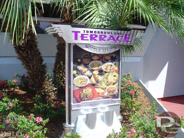 The new Tomorrowland Noodle Terrace was open (we hear its closed now)