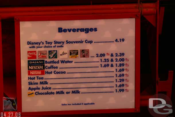 Another menu, this one in Pizza Planet.. we noticed almost all menus now have indications of what is included in the Disney Dining Plan