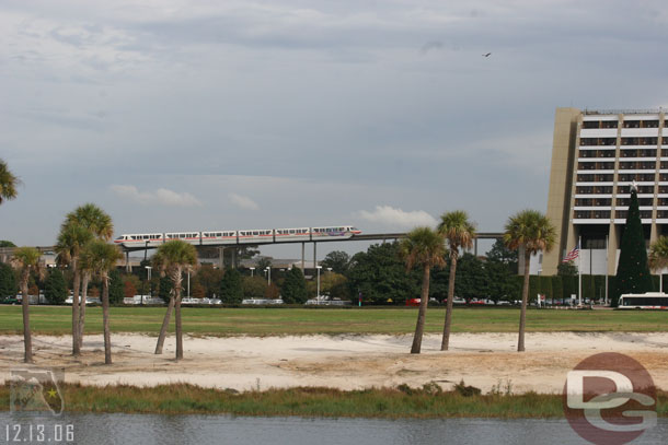 These nice vistas will not be around much longer.. according to rumors and some early filings a new sixteen story tower will be going in to the left (North) of the main Contemporary Tower. 